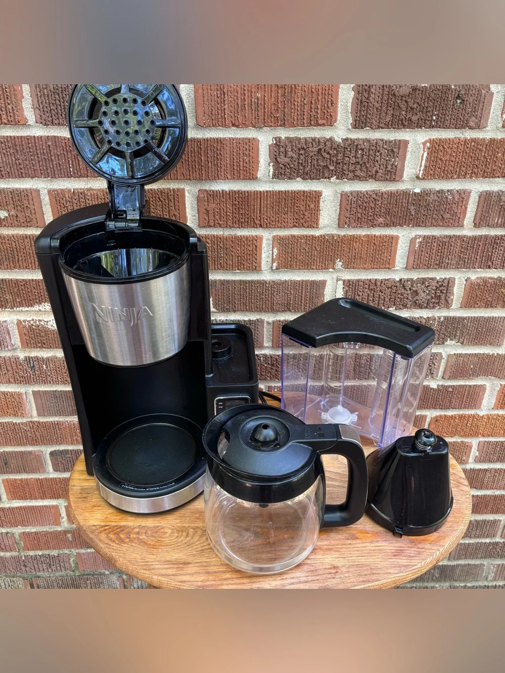 Ninja CE200 69 12-Cup Programmable Filter Coffee Maker 60 oz Silver/Black Works